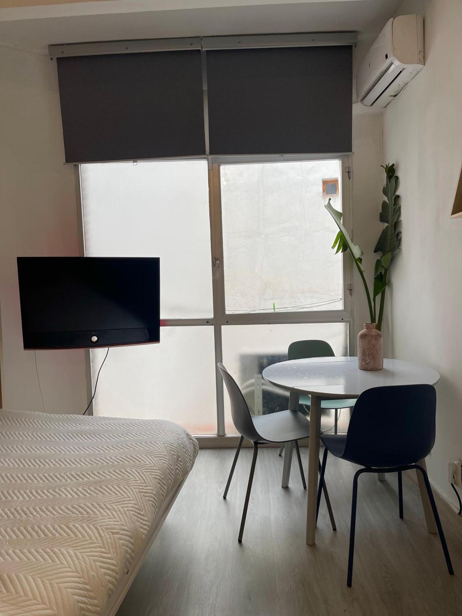 Comodo Apartamento A Pasos De La Gran Via Madrid Exterior photo