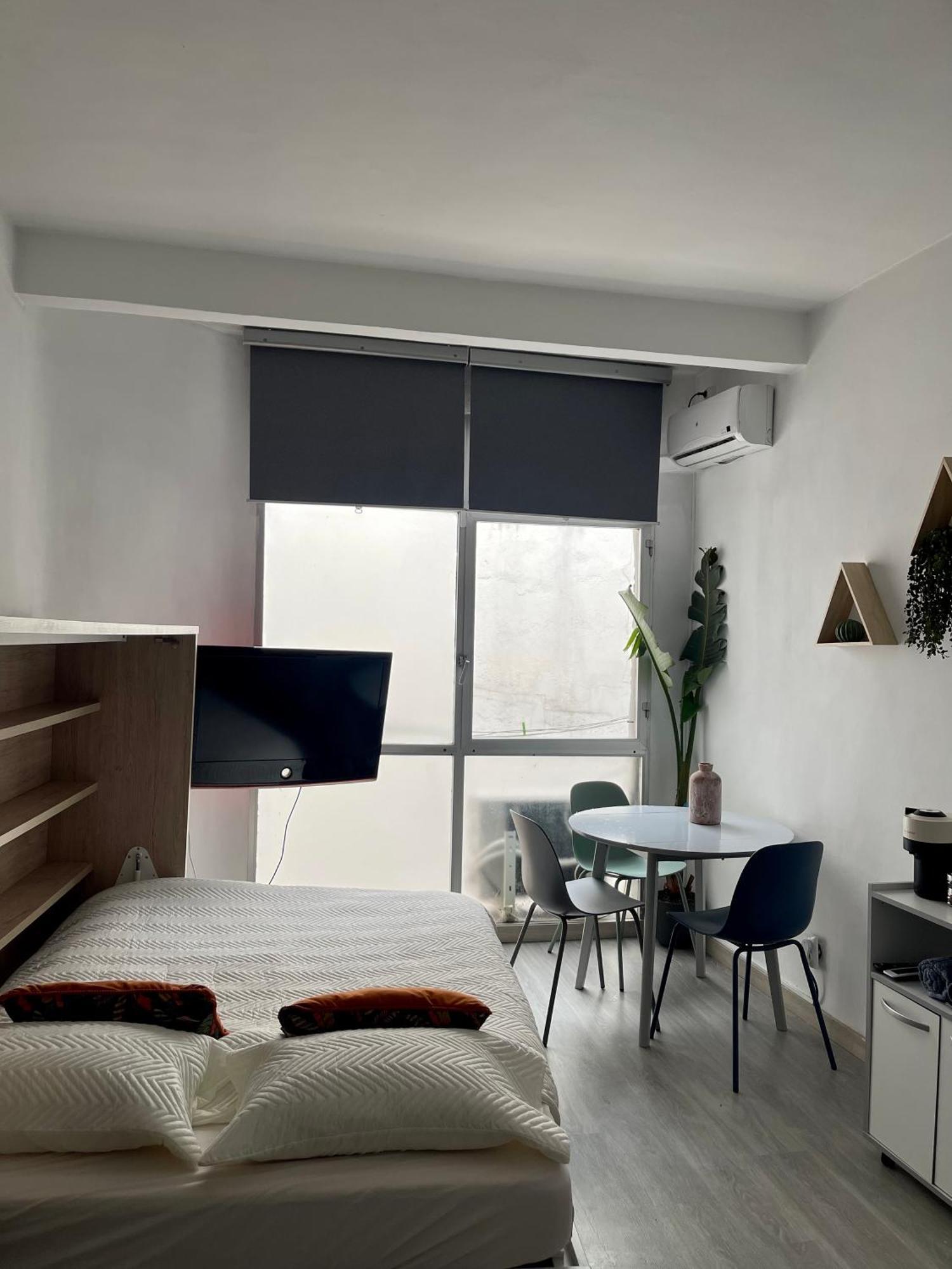 Comodo Apartamento A Pasos De La Gran Via Madrid Exterior photo